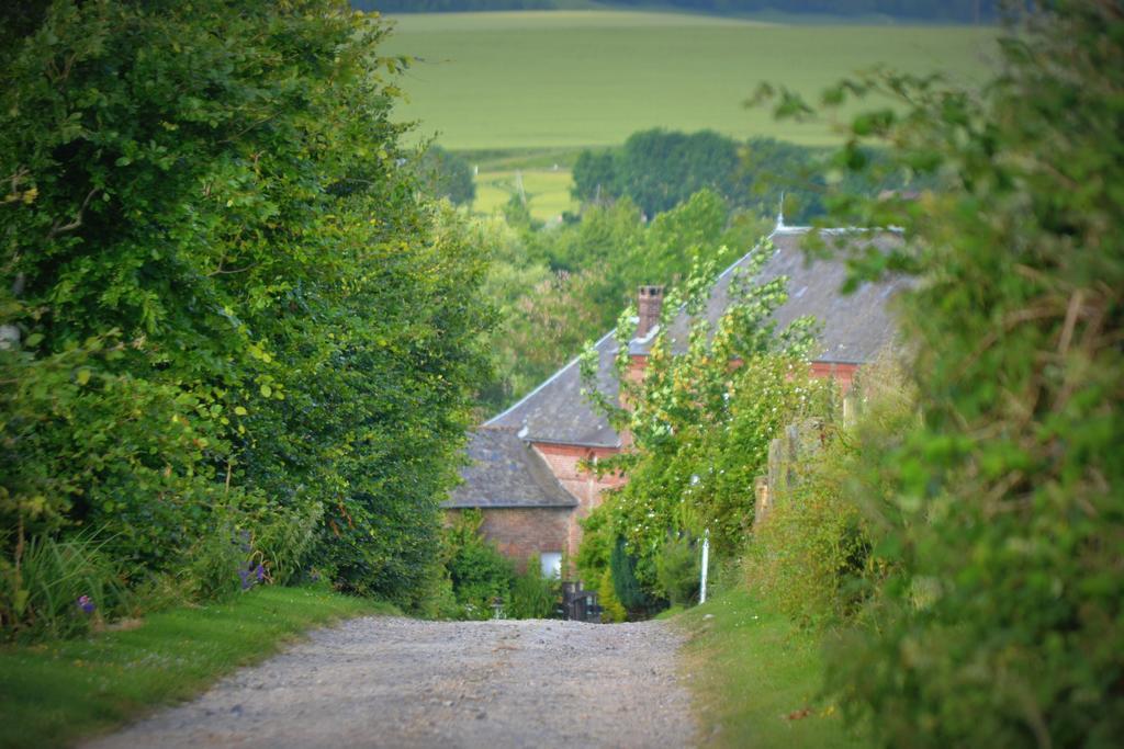 Au Mesnil Le Bas Bray Bed and Breakfast Bures-en-Bray Buitenkant foto