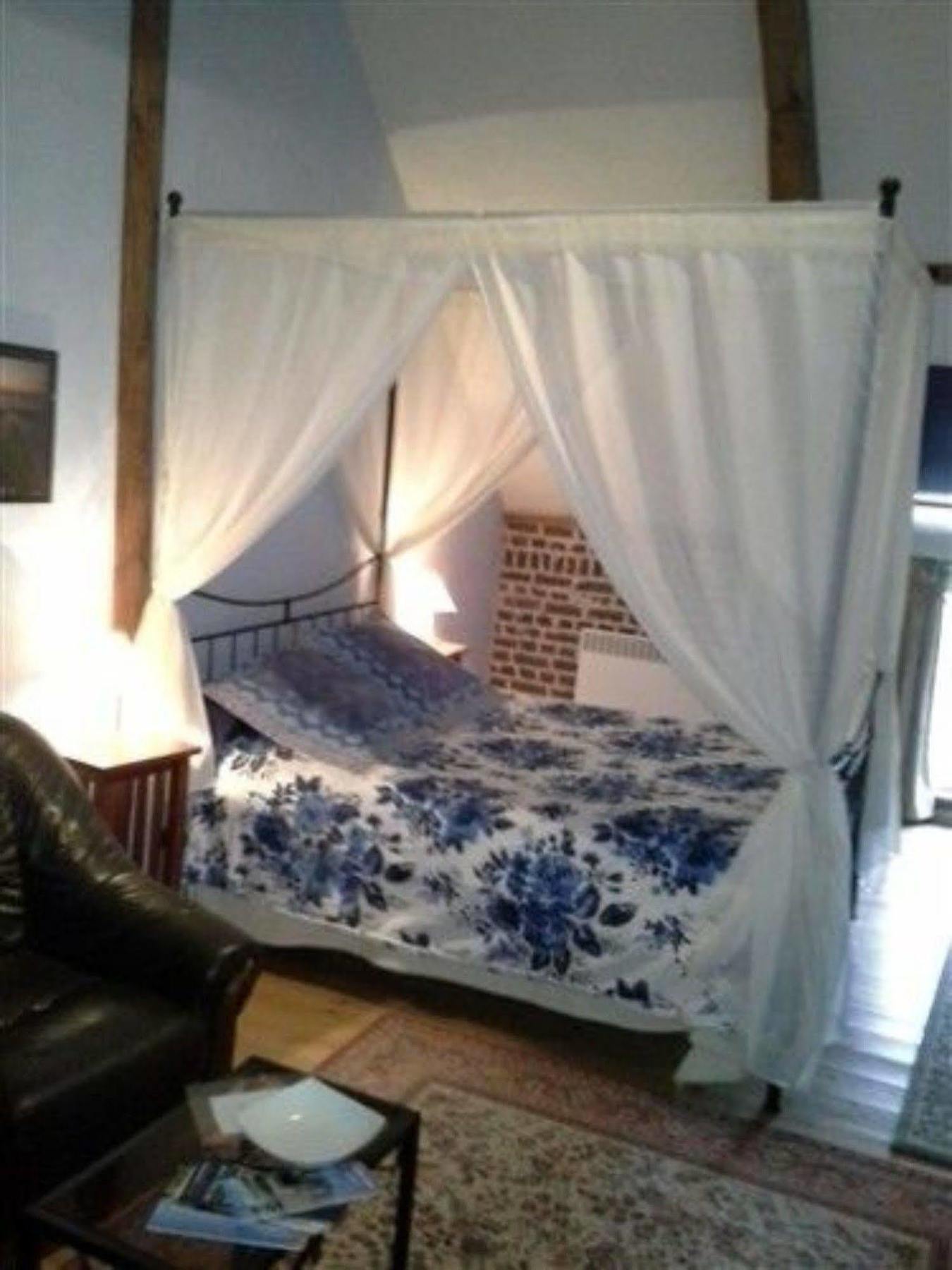 Au Mesnil Le Bas Bray Bed and Breakfast Bures-en-Bray Buitenkant foto