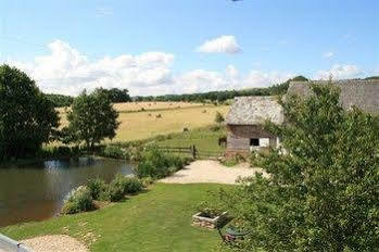 Au Mesnil Le Bas Bray Bed and Breakfast Bures-en-Bray Buitenkant foto
